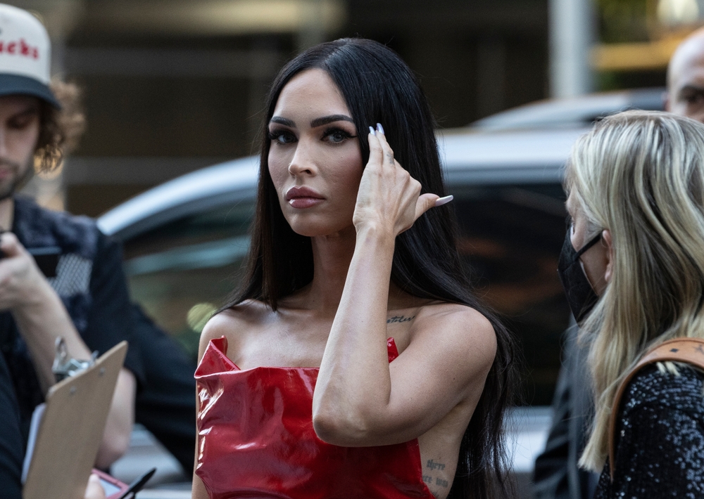 Megan Fox čeká miminko. Šťastným otcem je Machine Gun Kelly